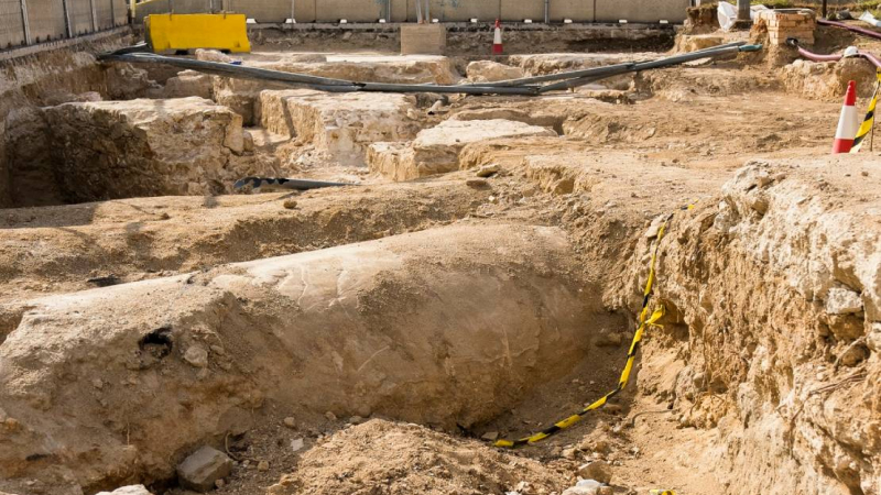 Site of the archaeological remains of the Convent of Sant Francesc and the semi-defence of Drassanes found during the urbanization works of the street of la Rambla in Barcelona